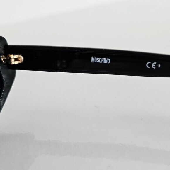 MOSCHINO Cat eye sunglasses with rhinestones NWOT! ๐๐๐ - Picture 10 of 15
